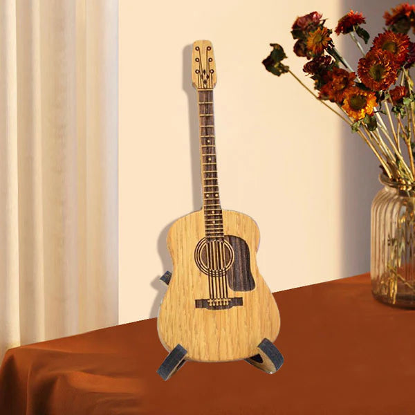 Drevené trsátko na akustickú gitaru