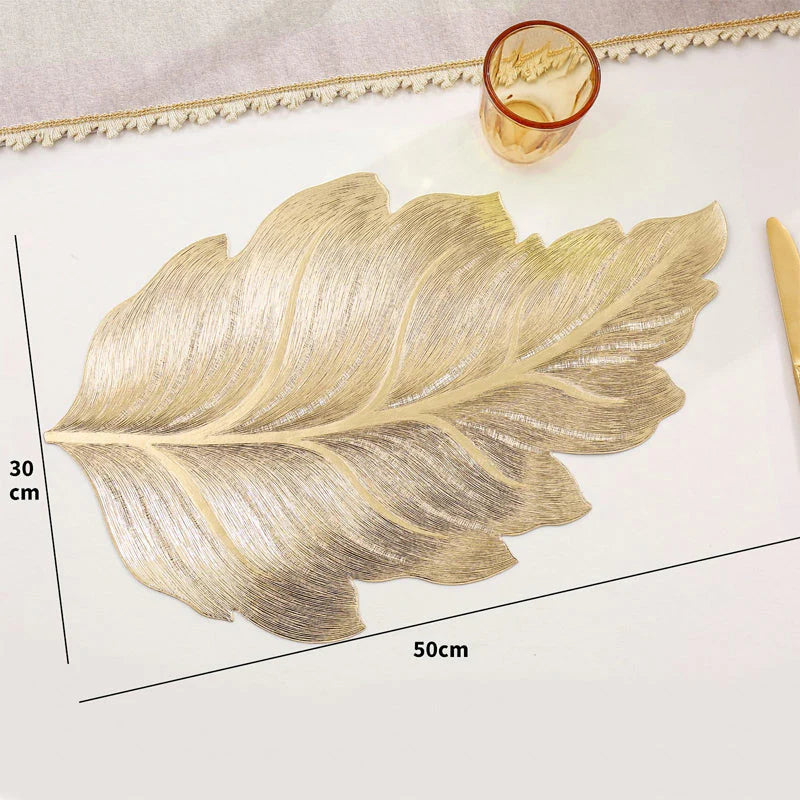 【🔥Kúp 1 získaj 1 zadarmo🔥】Tepelne odolné 3D prestieranie z zlatej fólie