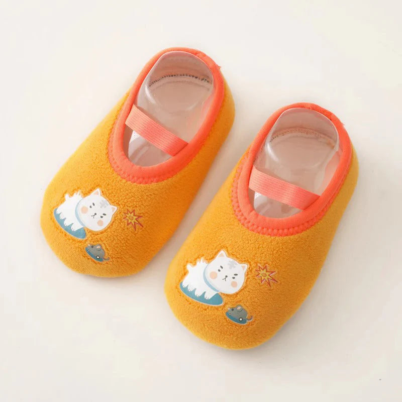 【👶 Bezpečné a teplé, najlepšia voľba pre mamičky】Hrubé a protišmykové podlahové ponožky pre bábätká