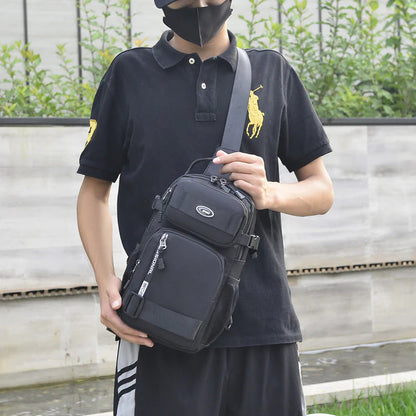 【💪🏻Najlepší pomocník, keď idete von】Nastaviteľná náprsná taška z oxfordskej látky