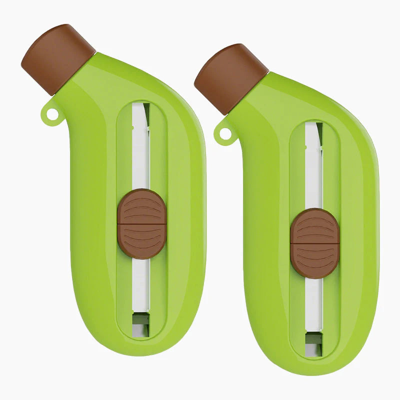 （🔥Kúp 1 získaj 1 zadarmo🔥）3 v 1 zasúvateľná mini škrabka na ovocie a nôž