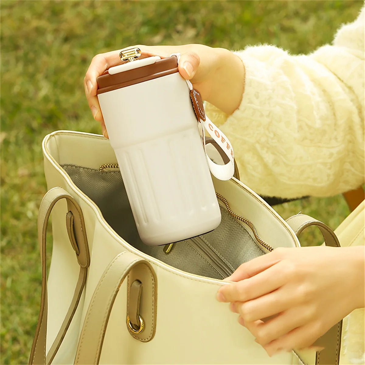 【🌡️ ☕ Vychutnajte si kávu s ľahkosťou pri ideálnej teplote!】Hrnček na kávu s ukazovateľom teploty