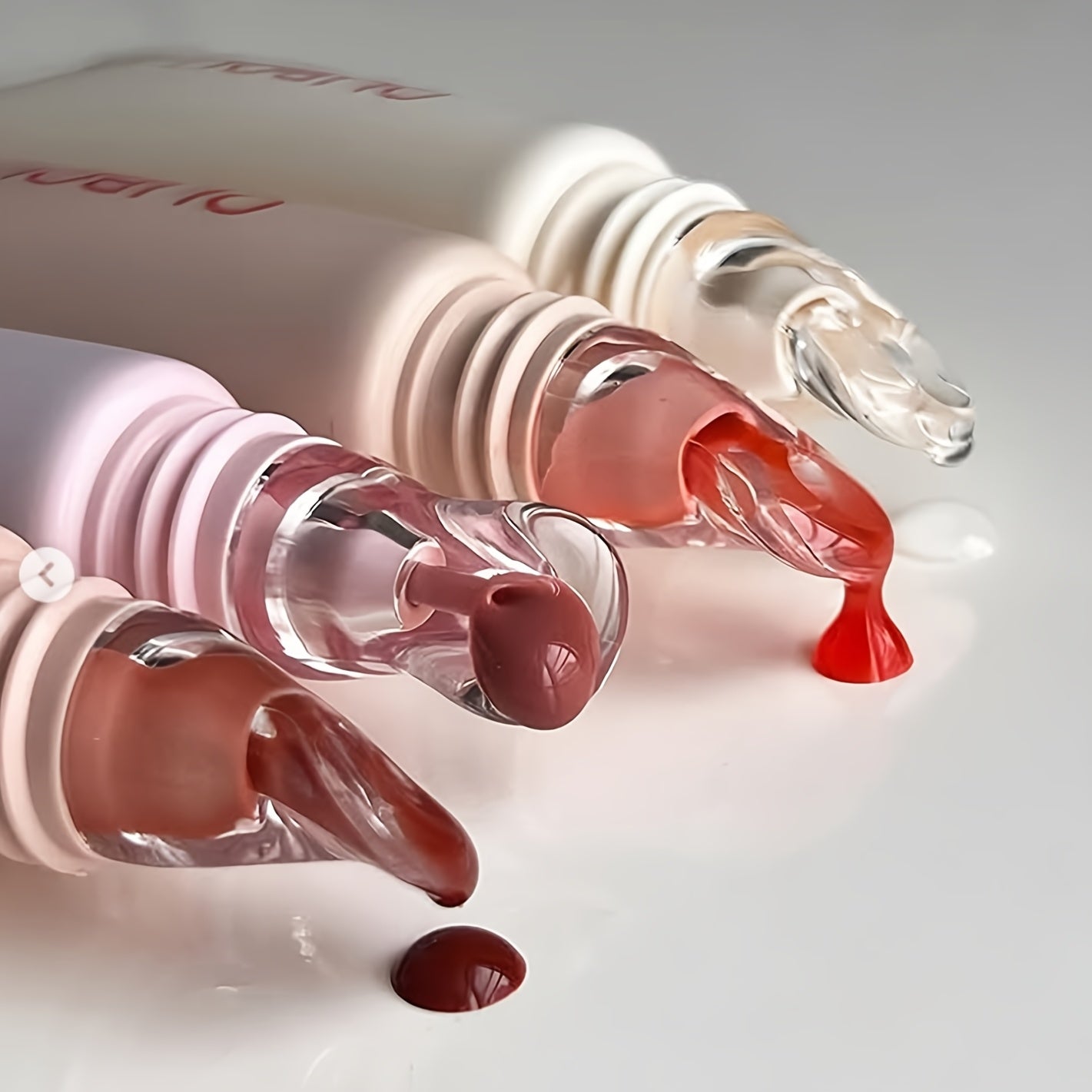 【👄Vytvorte si dokonalý make-up look】Farebný kozmetický olej na pery